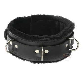 Strict Leather Premium Fur Lined Locking Collars - Image 3